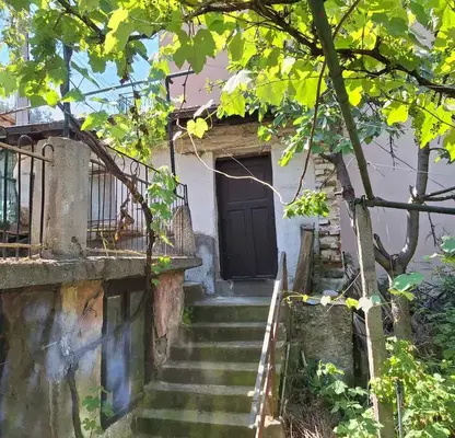 Photo 3 — House in Oblast Kyustendil, Dupnica