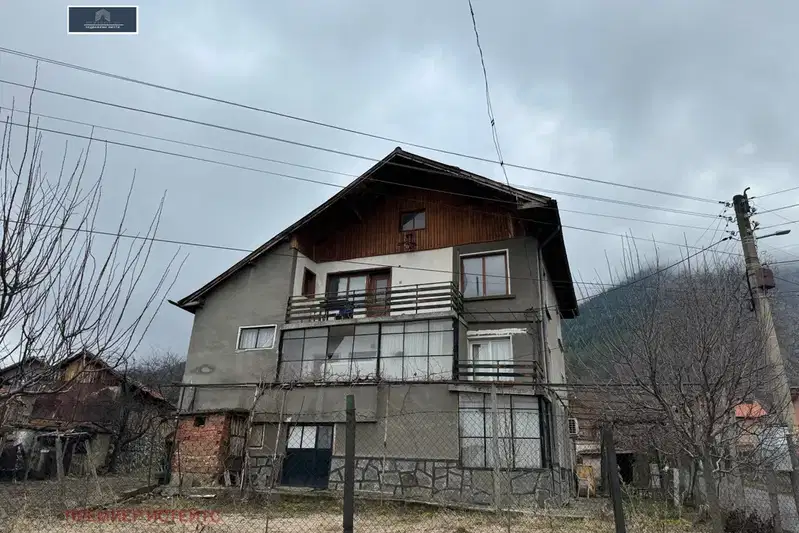 House in Oblast Kyustendil, Bistrica