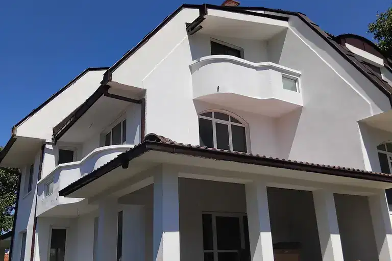 Къща в Кюстендил, с. Яхиново