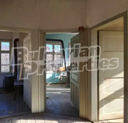 Photo 2 — House in Oblast Lovech, Balabansko