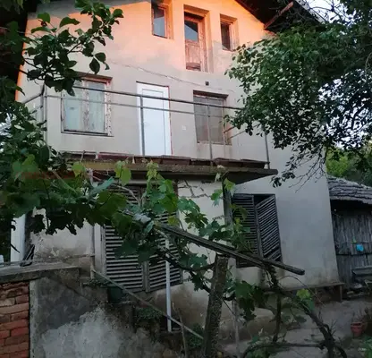 Снимка 2 — Къща в Монтана, с. Долно Церовене