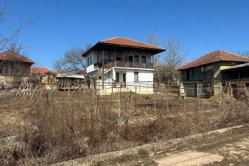 House in Oblast Montana, Stubel