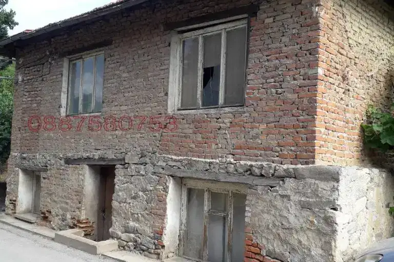 Къща в Пазарджик, Белово