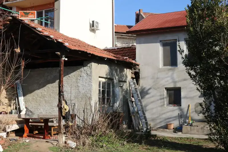 Къща в Пазарджик, Ветрен