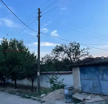 Снимка 2 — Къща с 3 стаи в с. Калугерово, област Пазарджик, с голям двор