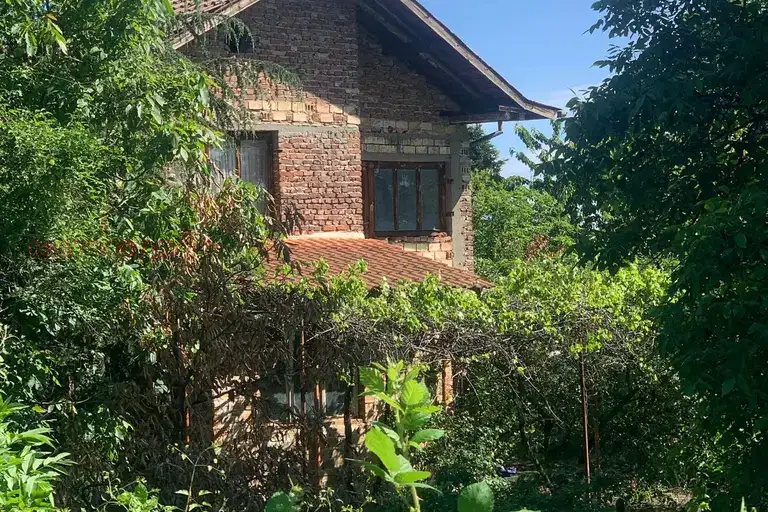 Къща в Пазарджик, с. Паталеница