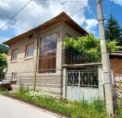Снимка 3 — Къща в Пазарджик, с. Сестримо