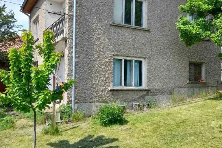 House in Oblast Pernik, Breznik
