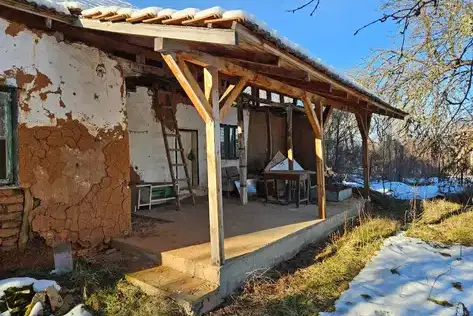 House in Oblast Pernik, Kalishte