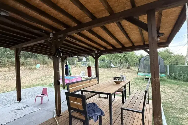 House in Oblast Pernik, Planinica