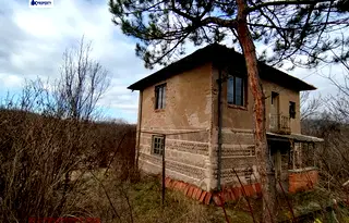 Къща в Перник, с. Велковци