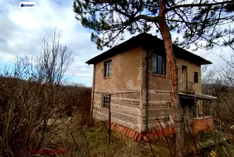 Къща в Перник, с. Велковци