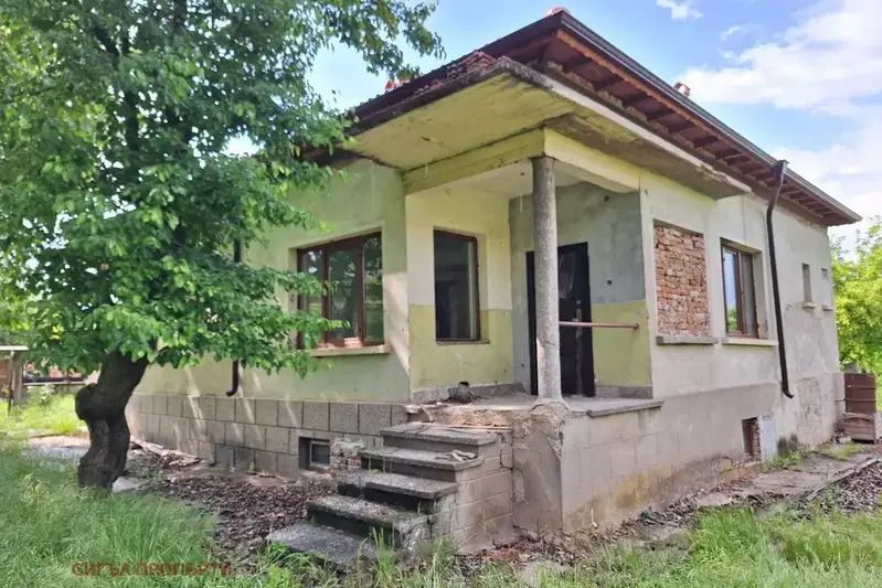 House in Oblast Pleven, Cherven Bryag