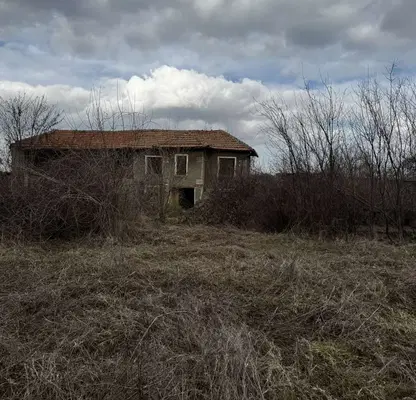 Снимка 4 — Къща в Плевен, с. Бохот