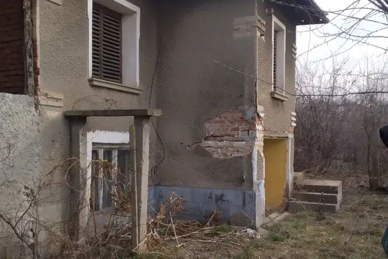 Къща в Плевен, с. Бохот