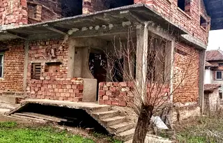 Къща в Плевен, с. Бръшляница