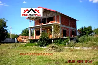 Къща в Плевен, с. Гривица
