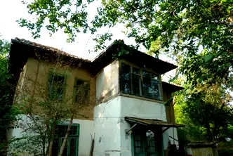 Къща в Плевен, с. Лазарово