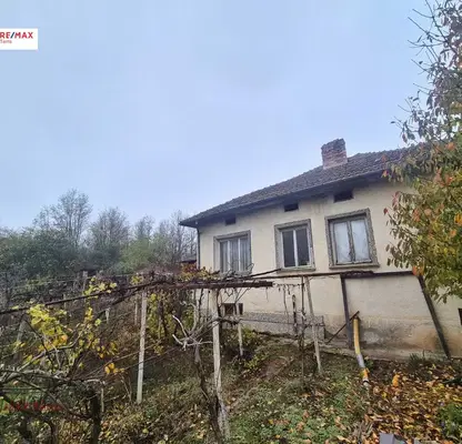 Photo 2 — House in Oblast Pleven, с. Петокладенци