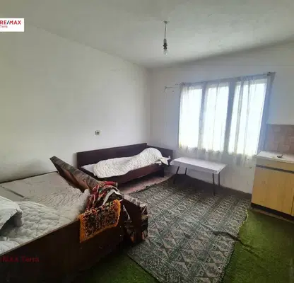 Photo 4 — House in Oblast Pleven, с. Петокладенци