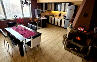 Къща в Пловдив, с. Брестник