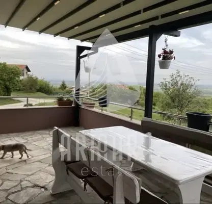 Photo 3 — House in Oblast Plovdiv, Brestnik