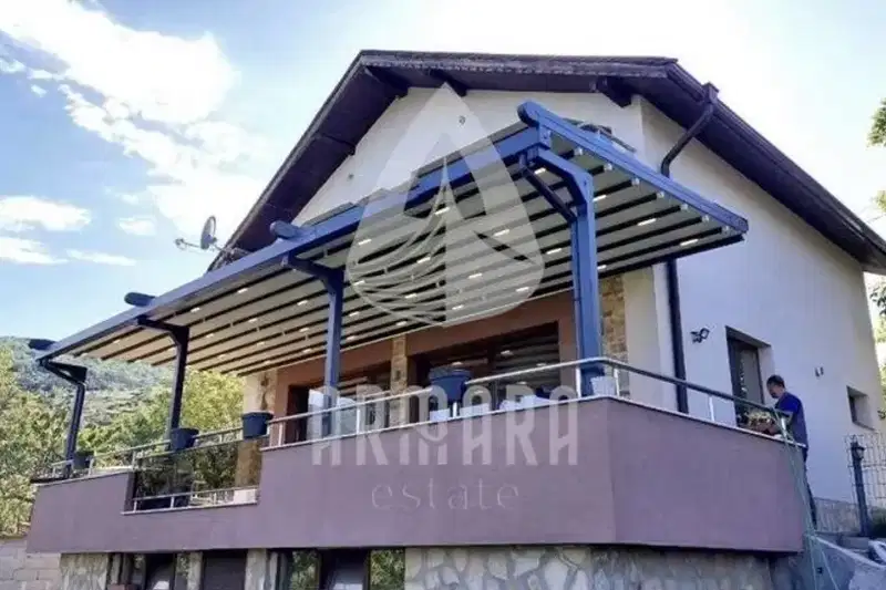 Къща в Пловдив, с. Брестник