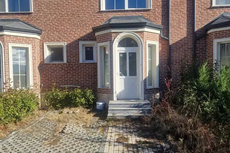 House in Oblast Plovdiv, Skutare
