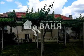 Къща в Пловдив, с. Ведраре