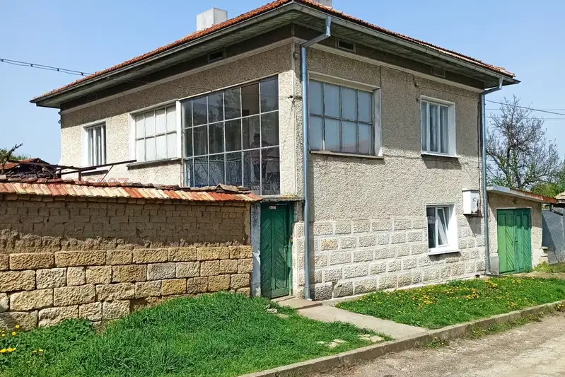House in Oblast Razgrad, Gecovo