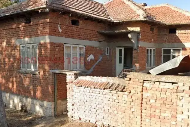 Къща в Разград, с. Юпер