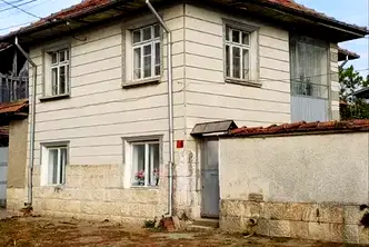 Къща в Русе, с. Батин