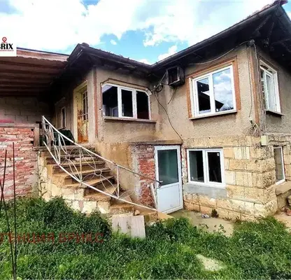 Снимка 2 — Къща в Русе, с. Долно Абланово
