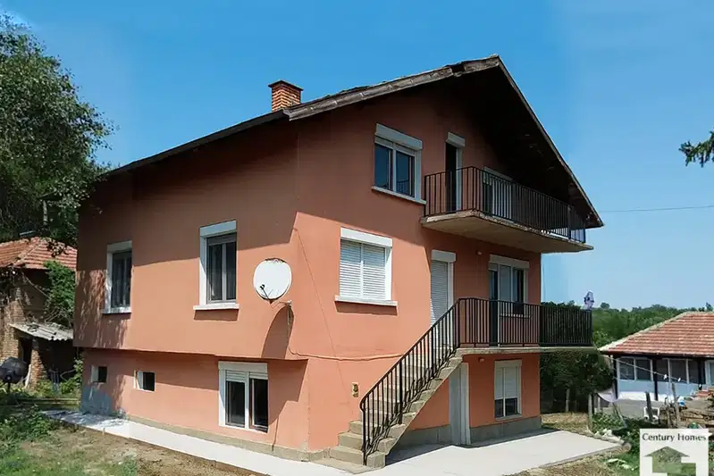 Къща в Русе, с. Караманово