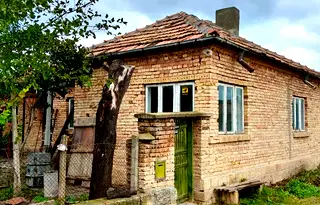 Къща в Шумен, с. Зайчино ореше