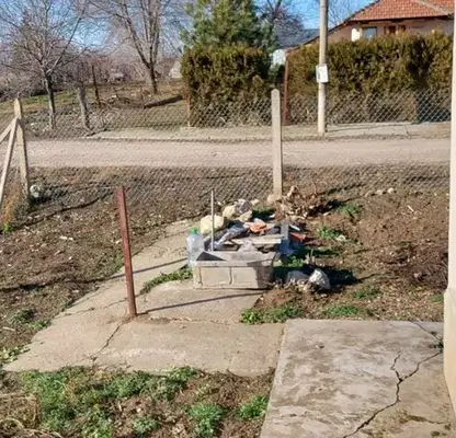 Снимка 4 — Къща с 3 стаи в с. Полковник Ламбриново, област Силистра