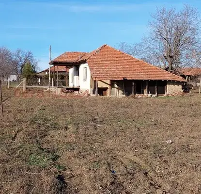 Снимка 5 — Къща с 3 стаи в с. Полковник Ламбриново, област Силистра