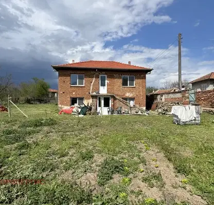 Снимка 2 — Къща в Стара Загора, с. Медово