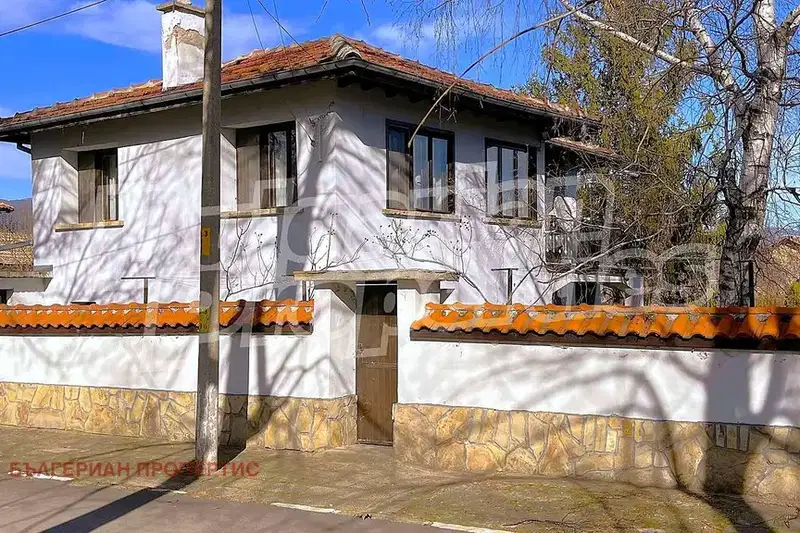 Къща в Стара Загора, с. Нова махала