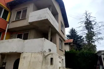 Къща в Стара Загора, с. Змейово