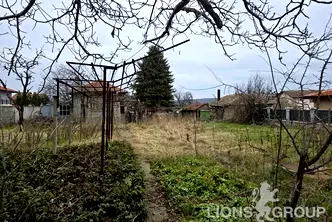 Къща във Варна, с. Близнаци