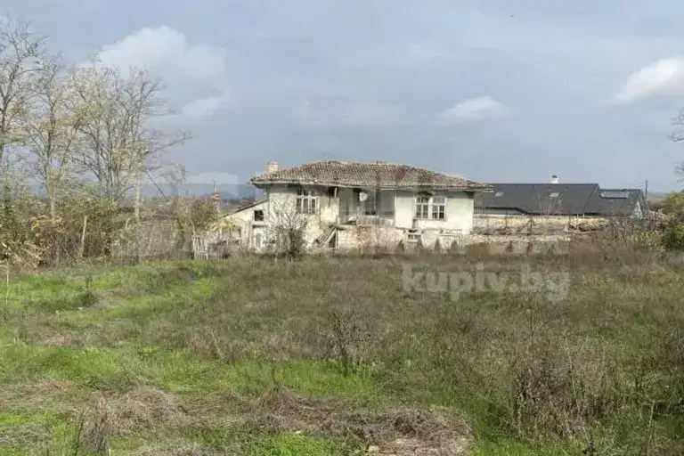 Къща във Варна, с. Чернево