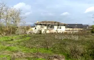 Къща във Варна, с. Чернево