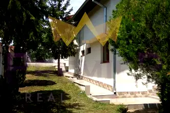 Къща във Варна, с. Детелина
