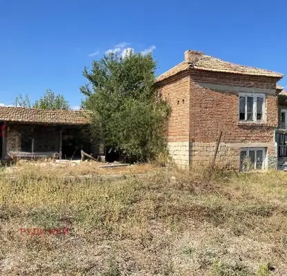 Photo 3 — House in Oblast Varna, Karamanite