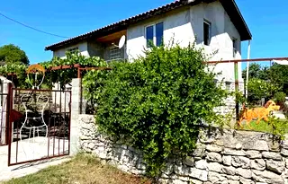 Къща във Варна, с. Крумово