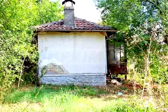 Къща във Варна, с. Любен Каравелово