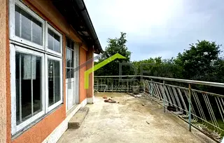 Къща във Варна, с. Приселци