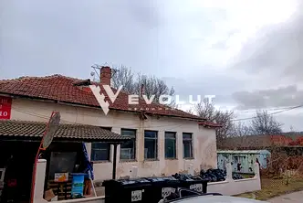Къща във Варна, с. Шкорпиловци