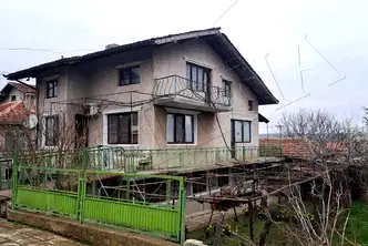 Къща във Варна, с. Старо Оряхово
